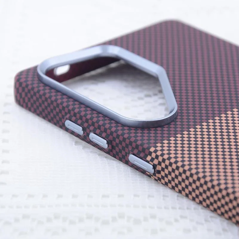For Samsung Galaxy S25 Ultra Magnetic Case Carbon Fiber Texture Water Transfer PC Phone Cover - Red Pattern Blocks
