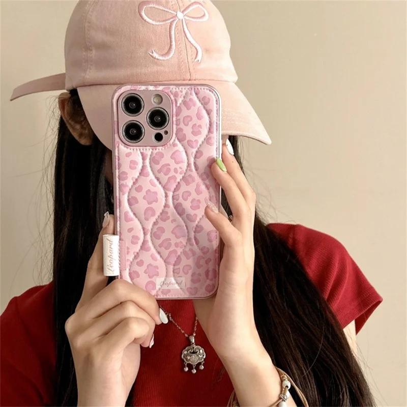 For iPhone 15 Pro Case Down Jacket Leopard Print Acrylic Phone Back Cover - Pink