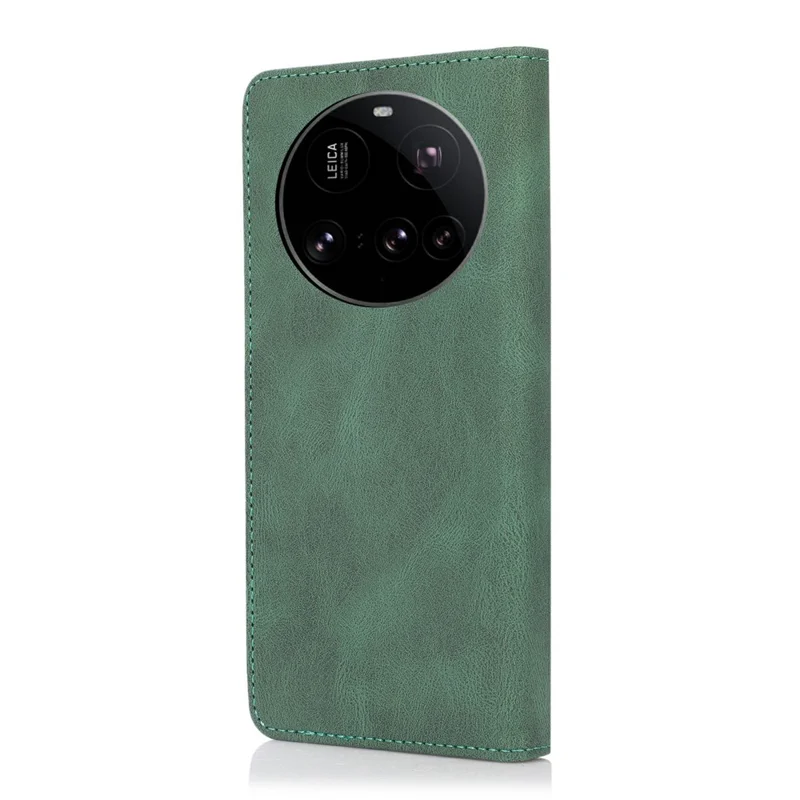 For Xiaomi 15 Ultra Case Wallet Magnetic Closing Leather Flip Phone Cover - Green