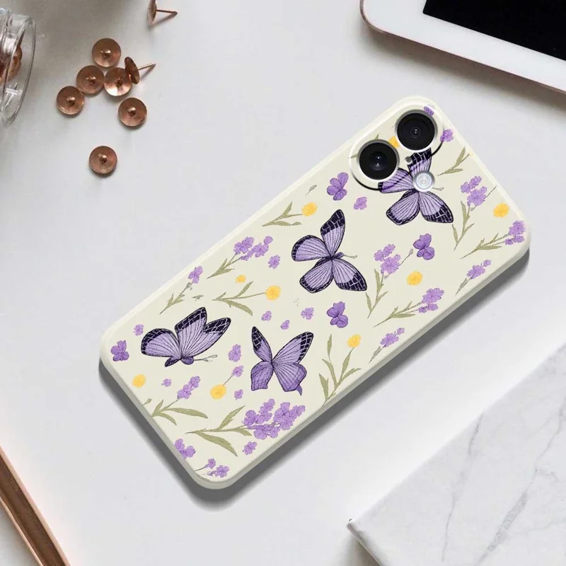 Handyhülle für iPhone 17 in Beige mit lila Schmetterlingen - Durchsichtiges TPU Rückcover mit Schmetterlingsmuster
