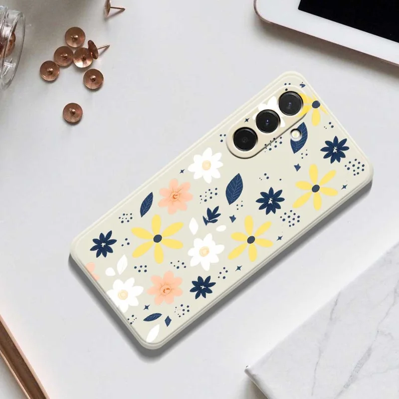 Cover per Samsung Galaxy A36 5G con Motivo Floreale Colorato di Foglie Blu, Bordi Diritti, Cover Posteriore in TPU - Beige