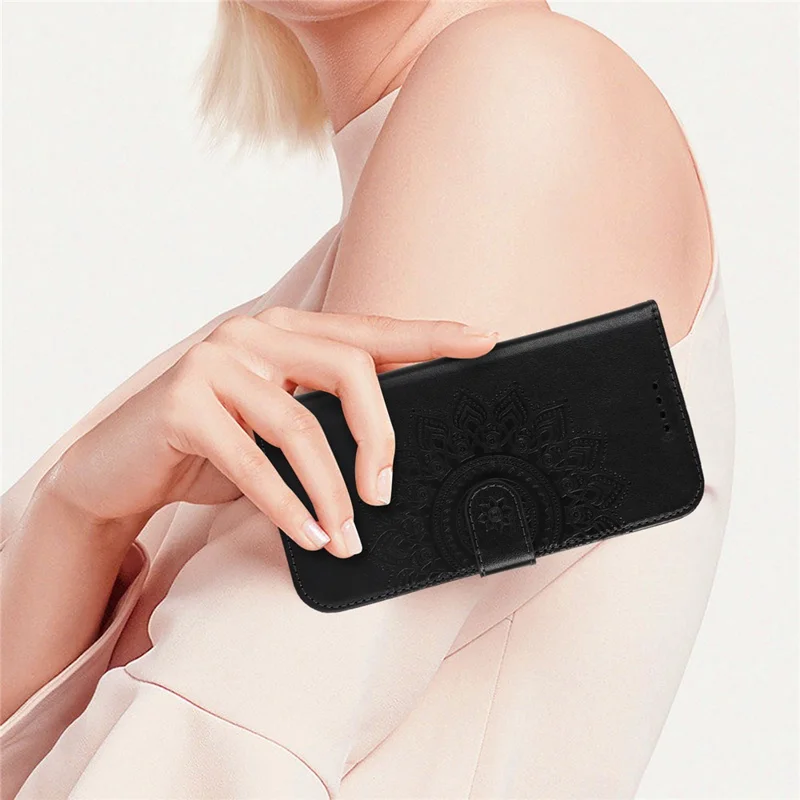For iPhone 16 Pro Stand Case Textured Leather Wallet Phone Cover with Strap - Black