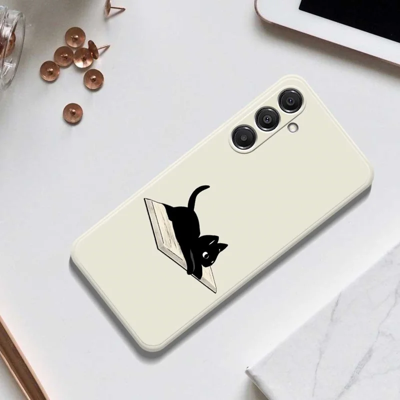 Capa para Samsung Galaxy A16 5G / 4G Livro e Padrão de Gato com Borda Reta Capa Traseira de TPU para Celular - Bege