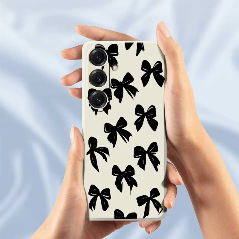 For Samsung Galaxy S25 Case Black Bow Pattern Printing Straight Edge TPU Phone Back Cover - Beige