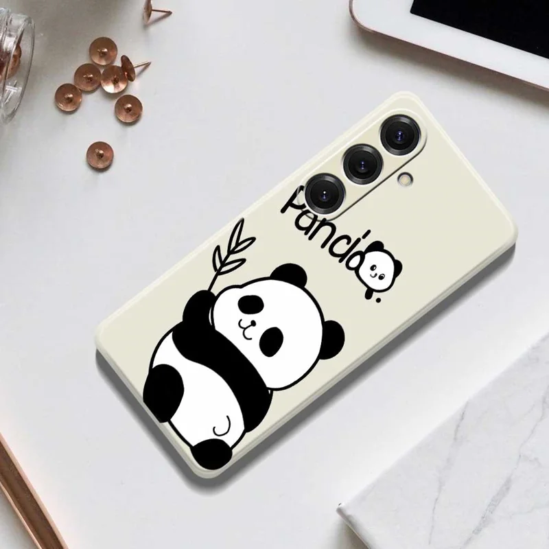For Samsung Galaxy S25 Case Panda Pattern Printing Straight Edge TPU Phone Back Cover - Beige