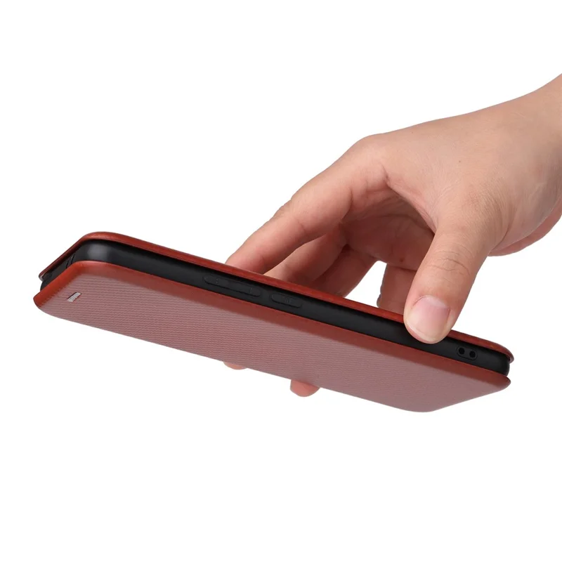 Para Xiaomi 12t 5g / Redmi K50 Ultra 5G PU Case de Cuero Ranura Ranura Soporte de Fibra de Carbono Fibra de Absorción Magnética Anti-scratch Flip Cubierta - Marrón