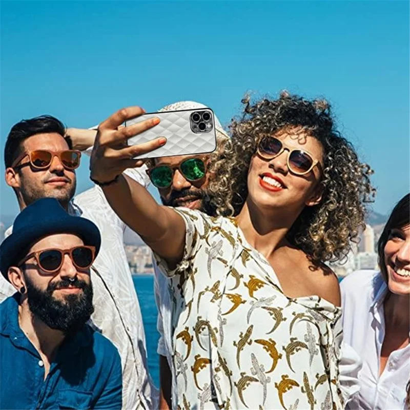 For iPhone 14 Pro Fine Stitching Rhombus Texture PU Leather+TPU Cell Phone Shell Cover Anti-scratch Phone Case - White