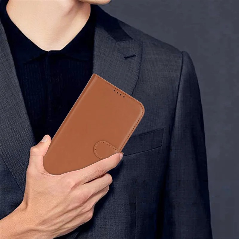 For Google Pixel 9 / 9 Pro Stand Case Shockproof Leather Wallet Phone Cover - Light Brown