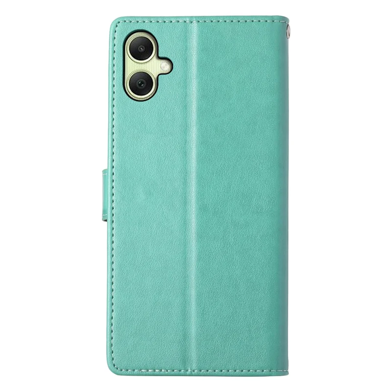 Funda tipo cartera para Samsung Galaxy A06 5G / 4G con estampado de mariposas y flores, de cuero sintético, con correa de muñeca - Verde