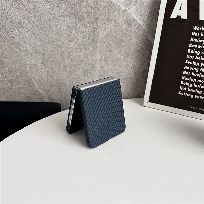 For Samsung Galaxy Z Flip7 5G Magnetic Case Carbon Fiber Texture Slim Shockproof PC Phone Cover - Black