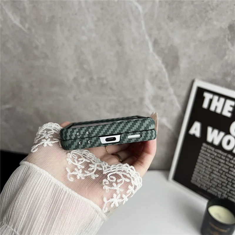 For Samsung Galaxy Z Flip7 5G Magnetic Case Carbon Fiber Texture Slim Shockproof PC Phone Cover - Black