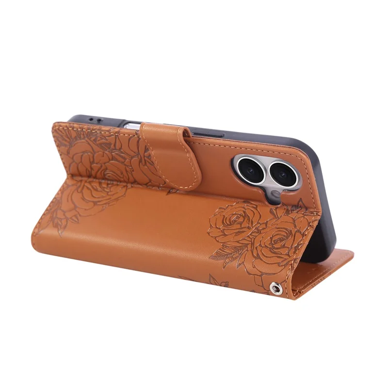 Capa para iPhone 17 com Flor Rosa em Couro PU com Carteira, 3 Compartimentos para Cartão / Alça de Pulso - Marrom