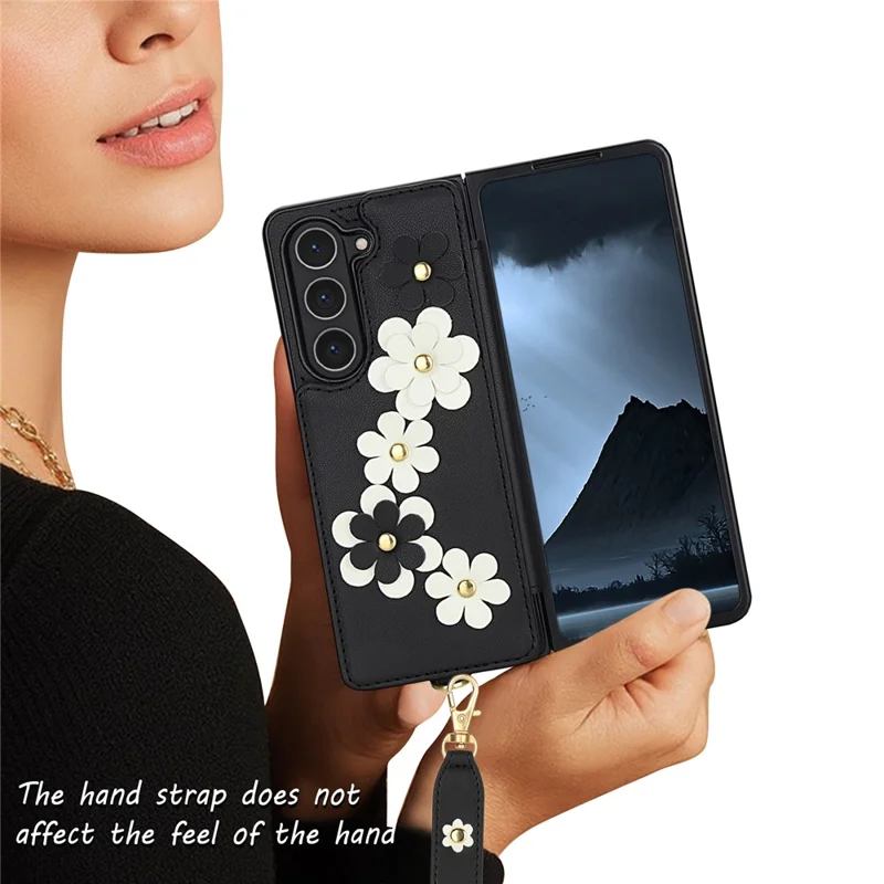 Funda para Samsung Galaxy Z Fold6 5G Ranuras para tarjetas Revestimiento de cuero TPU Funda de teléfono con flores y 2 correas - Negro