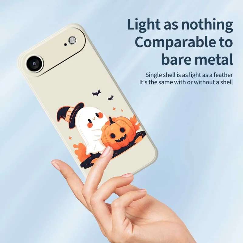 Funda de Aire para iPhone 17 con Patrón de Fantasma y Calabaza de Halloween, Impresión en Borde Recto, Carcasa Trasera de TPU - Beige
