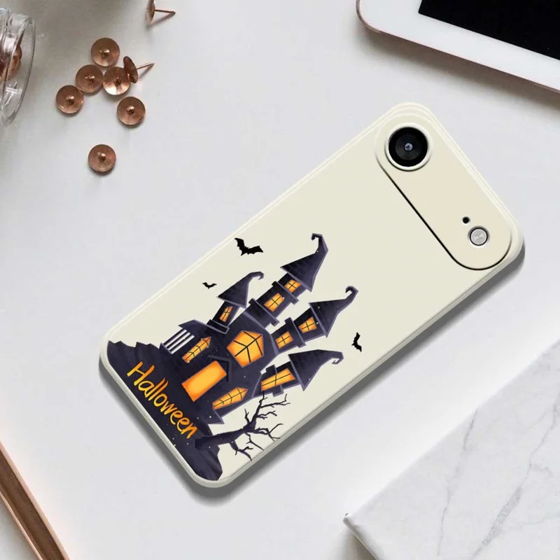 Pour iPhone 17 Air Case Motif Château d'Halloween Impression Bords droits Coque de téléphone TPU - Beige