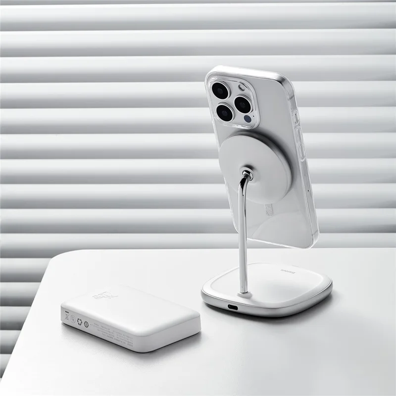 For iPhone 16 Pro Max Magnetic Case Glitter Ring 1.5mm Hard PC Clear Phone Cover - Silver