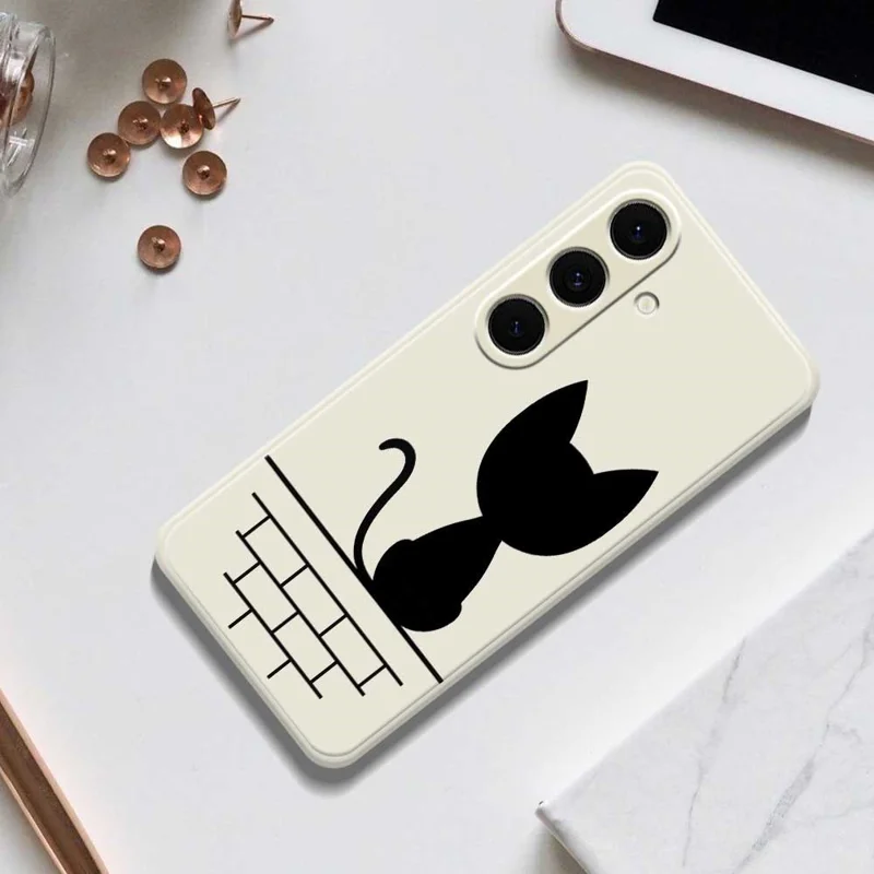 For Samsung Galaxy S24 FE Case Black Cat on the Wall Pattern Printing Straight Edge TPU Phone Back Cover - Beige