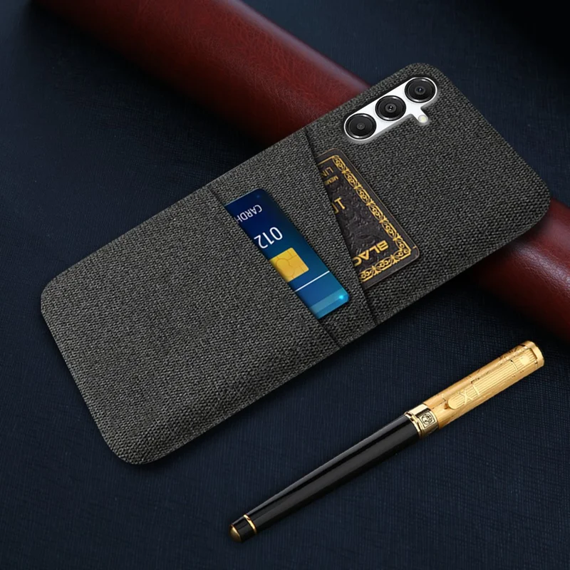 Zwart hoesje voor Samsung Galaxy A17 5G / A17 4G van stof en hard PC-materiaal met twee kaartslots