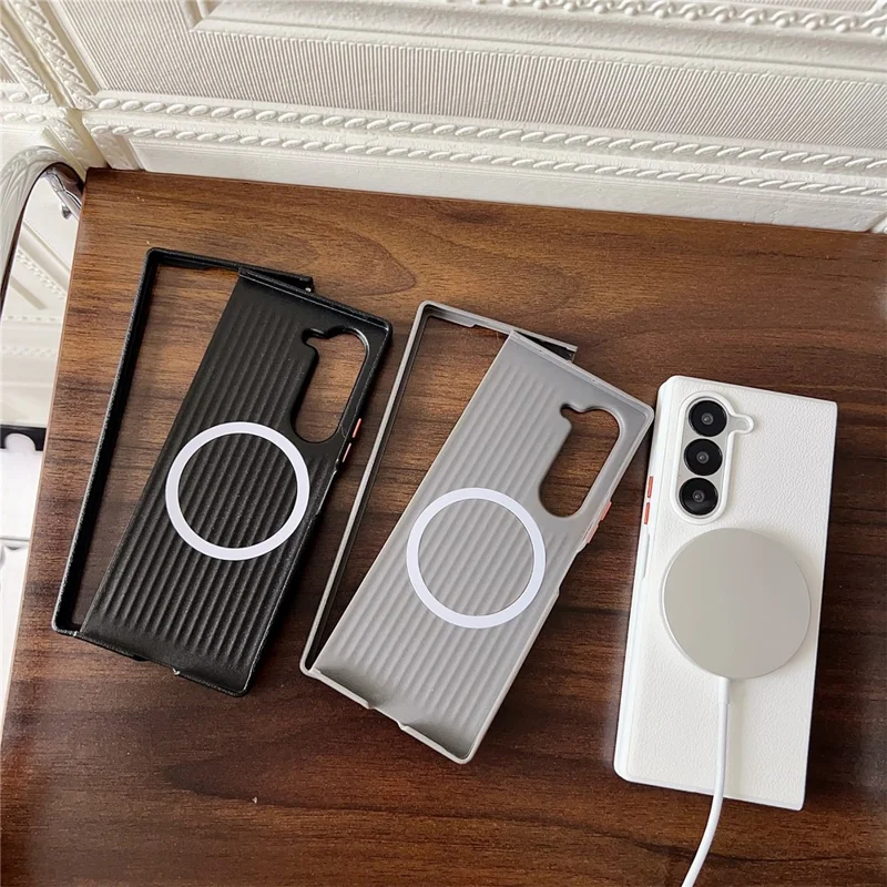 For Samsung Galaxy Z Fold7 5G Magnetic Case Leather + PC Phone Cover - Black