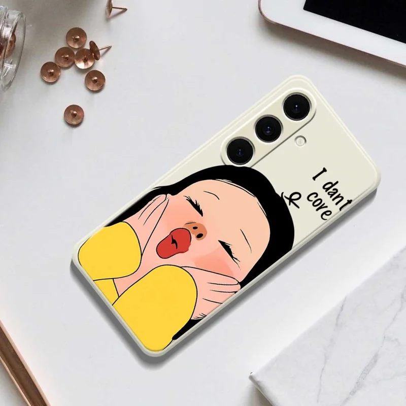 For Samsung Galaxy S25+ Case Girl Holding Face Pattern Printing Straight Edge TPU Phone Back Cover - Beige