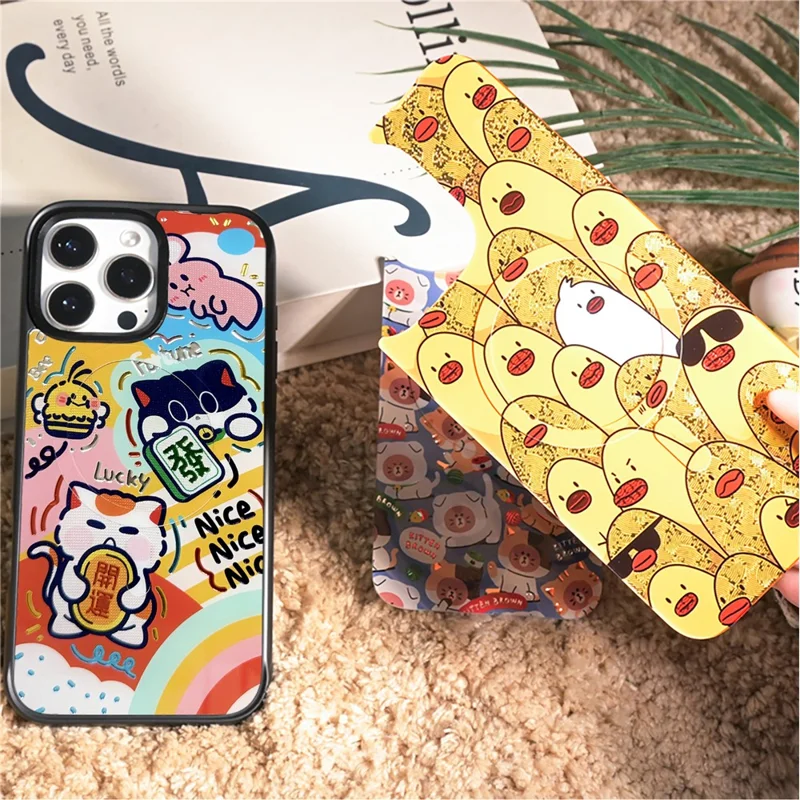 For iPhone 16 Pro Magnetic Case TPU PC Phone Cover with Detachable Green Lucky Cat Backplate - Green