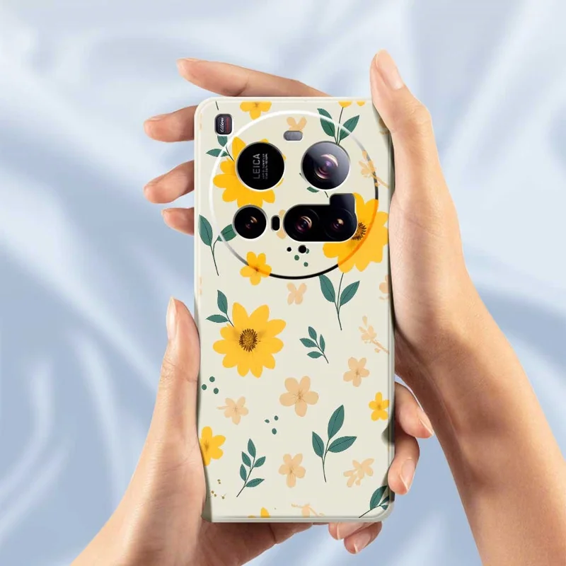 For Xiaomi 15 Ultra Case Yellow Floral and Leaves Pattern Printing Straight Edge TPU Phone Back Cover - Beige