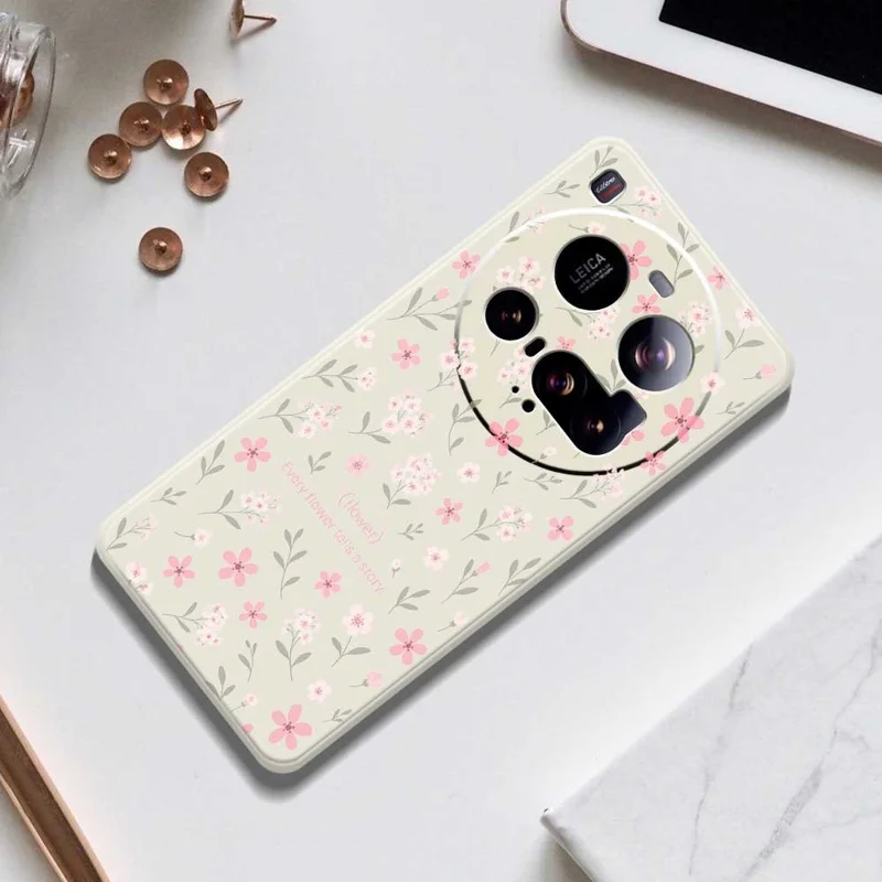 For Xiaomi 15 Ultra Case Small Flower Pattern Printing Straight Edge TPU Phone Back Cover - Beige