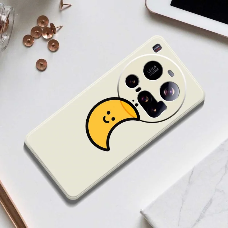 For Xiaomi 15 Ultra Case Yellow Moon Pattern Printing Straight Edge TPU Phone Back Cover - Beige