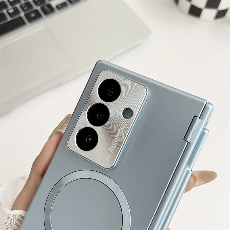 For Samsung Galaxy Z Fold7 5G Case Hard PC Phone Cover Compatible with MagSafe - Silver