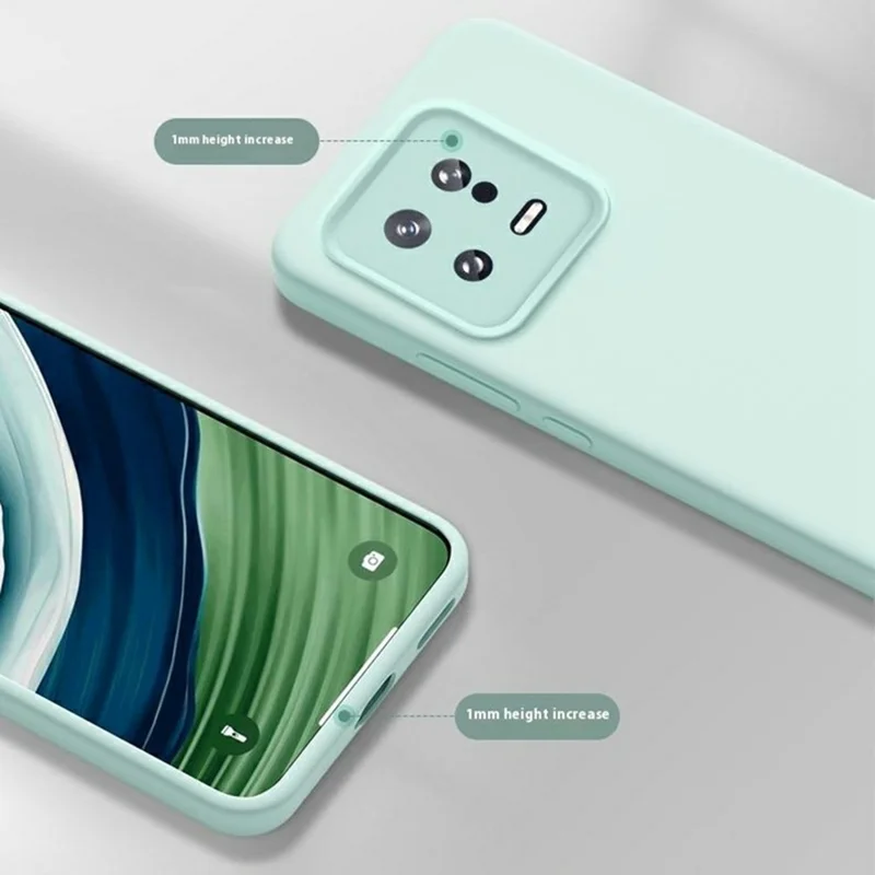 Étui pour Xiaomi 13 Compatible avec MagSafe Découpes Précises Silicone Liquide + PC Coque de Téléphone - Vert Clair
