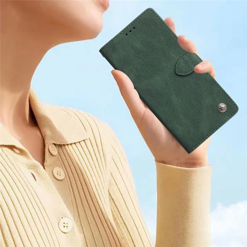 For iPhone 15 Pro Leather Case Solid Color Phone Wallet Cover - Green