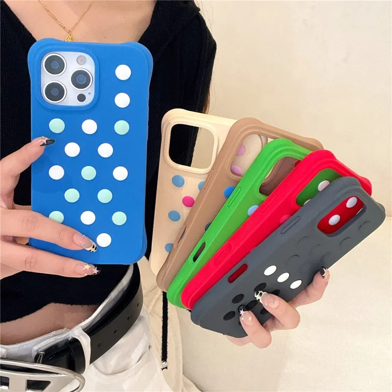 Pour iPhone 16 Pro Étui en silicone liquide Déchirure Couvercle de téléphone avec Motifs mélangés DIY - Rose