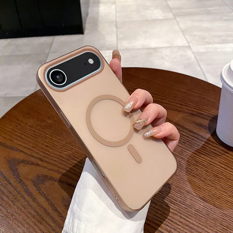 For iPhone Air Case Compatibel met MagSafe Nauwkeurige Uitsparingen Matte PC Telefoonhoes - Desert Gold