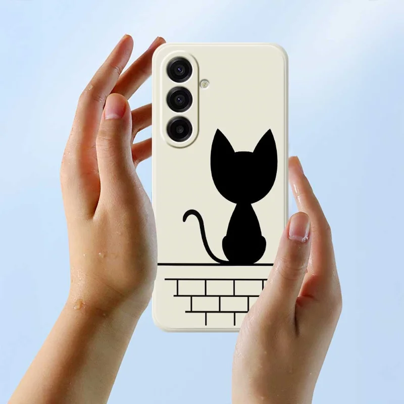 For Samsung Galaxy A17 5G Case Black Cat on the Wall Pattern Printing Straight Edge TPU Phone Back Cover - Beige