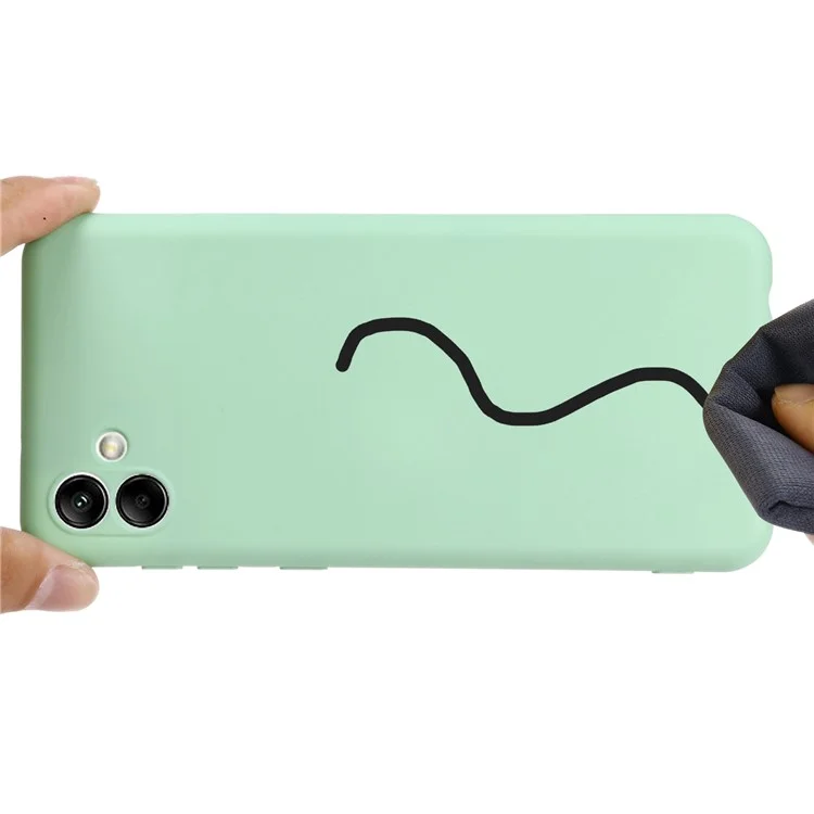 Für Samsung Galaxy A04 4G (164,4 x 76,3 x 9,1 mm) Flüssigsilikon-Telefonhülle, kratzfest, Weichfaserauskleidung, Kamerasschutz mit Trageriemen - Grün