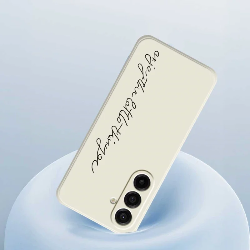 Voor Samsung Galaxy A17 5G / A17 4G hoesje met woordkunstpatroon rechte rand TPU telefoon achterkant - Beige