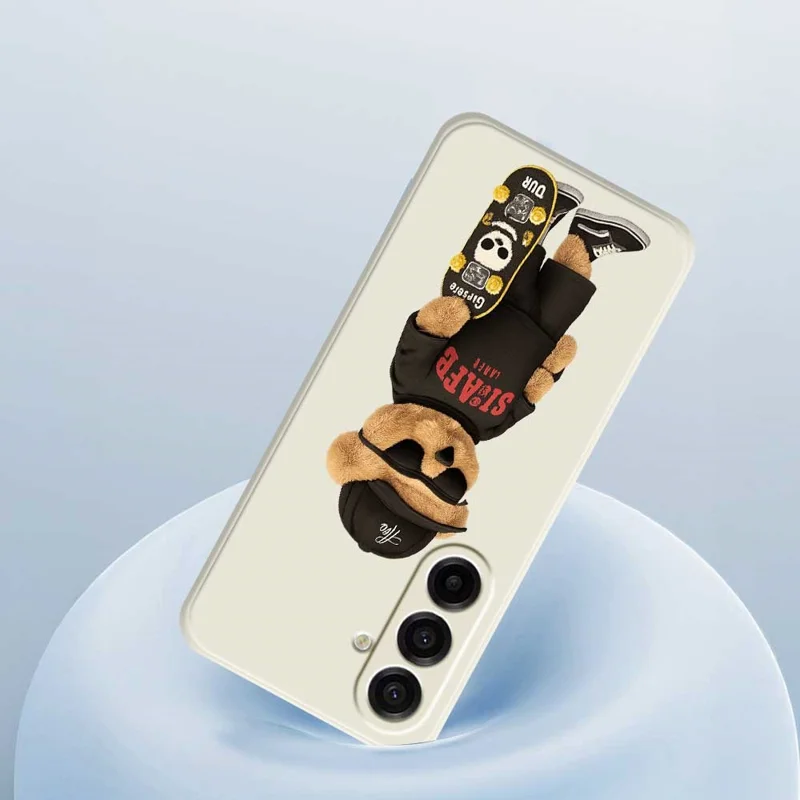 For Samsung Galaxy A17 5G Case Cool Bear Pattern Printing Straight Edge TPU Phone Back Cover - Beige