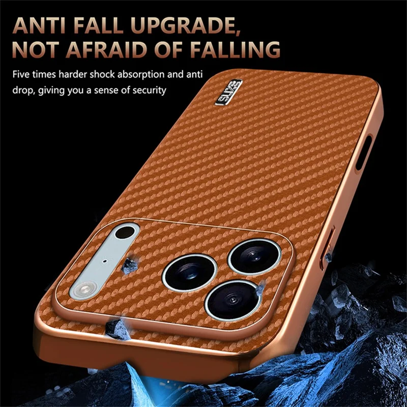 AZNS Étui pour iPhone 17 Pro Texture en fibre de carbone électroplaquée PU + TPU - Noir