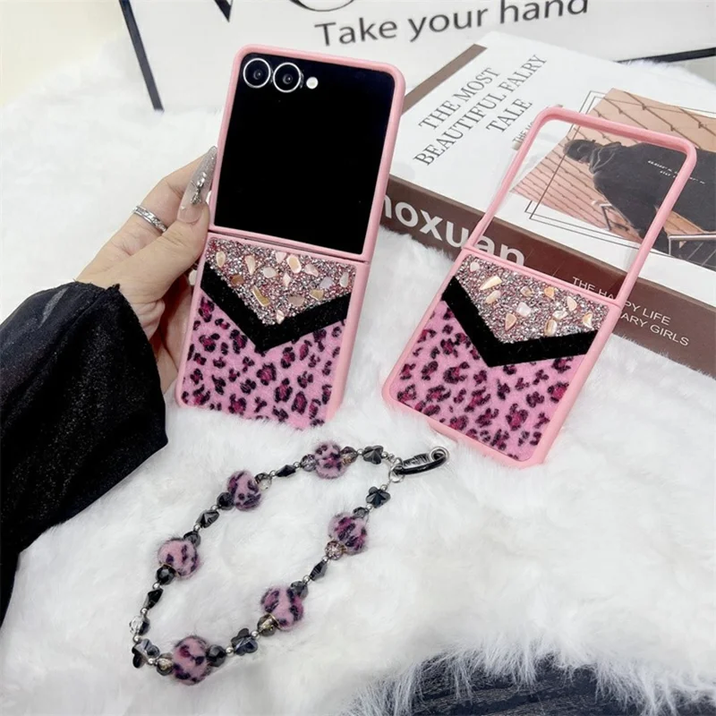 For Samsung Galaxy Z Flip7 5G Case Stone Decor Glitter Leopard Splicing Plush PC Phone Cover with Hand Chain - Pink