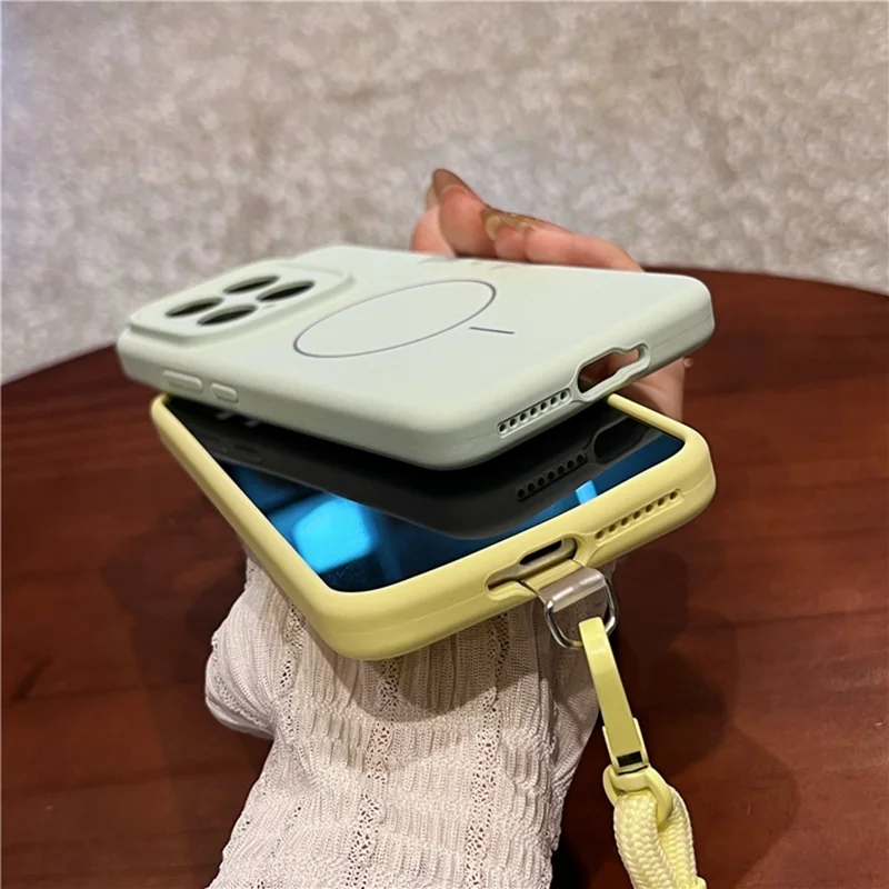 Чехол для Xiaomi 15 с поддержкой MagSafe, мягкий, нежный на ощупь, из жидкого силикона + ПК, с ремешком на запястье - Светло-желтый