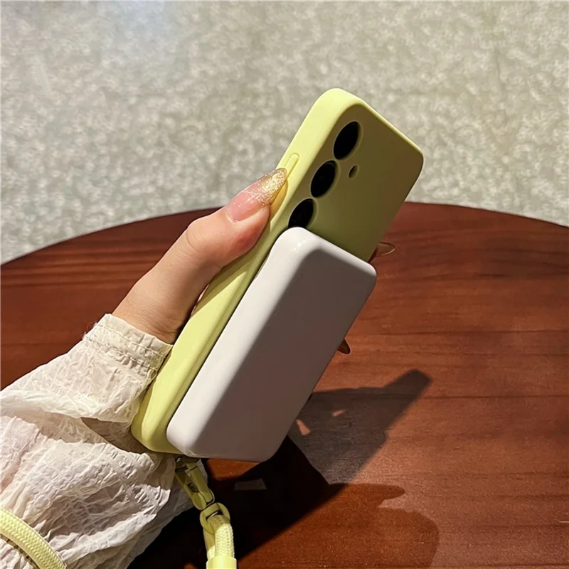 Capa para Samsung Galaxy S25 Compatível com MagSafe, Silicone Líquido Macio ao Toque + Capa de Celular em PC com Alça de Pulso - Amarelo Claro
