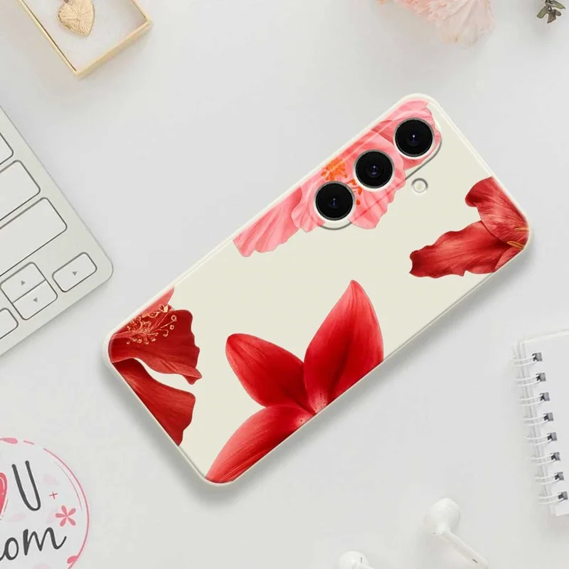 Coque Samsung Galaxy S25 FE Motif Fleur Rouge Impression Bords Droits Coque Arrière Téléphone TPU - Beige