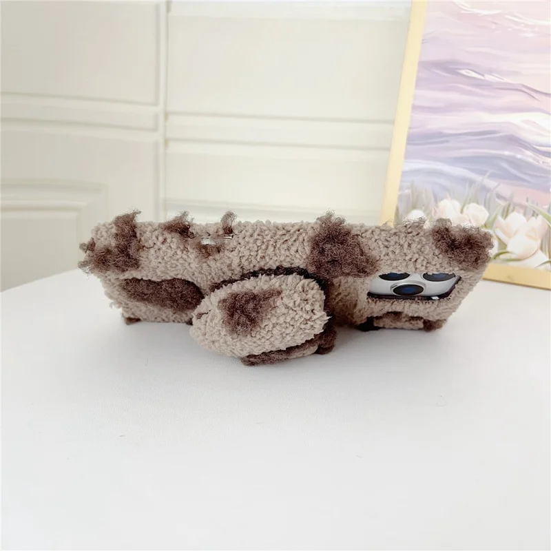 For iPhone 17 Pro Case 3D Heart Plush TPU Winter Warm Soft TPU Phone Cover - Brown