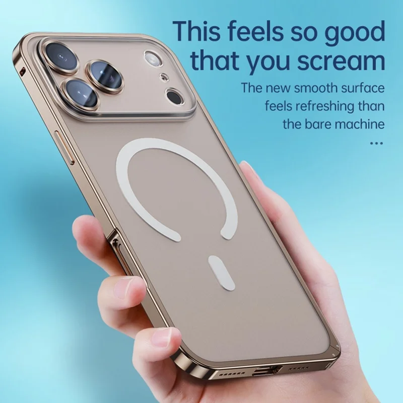 Чехол из прозрачного металла для iPhone 17 Pro с совместимостью с MagSafe и защитной блокировкой на задней панели - золотой