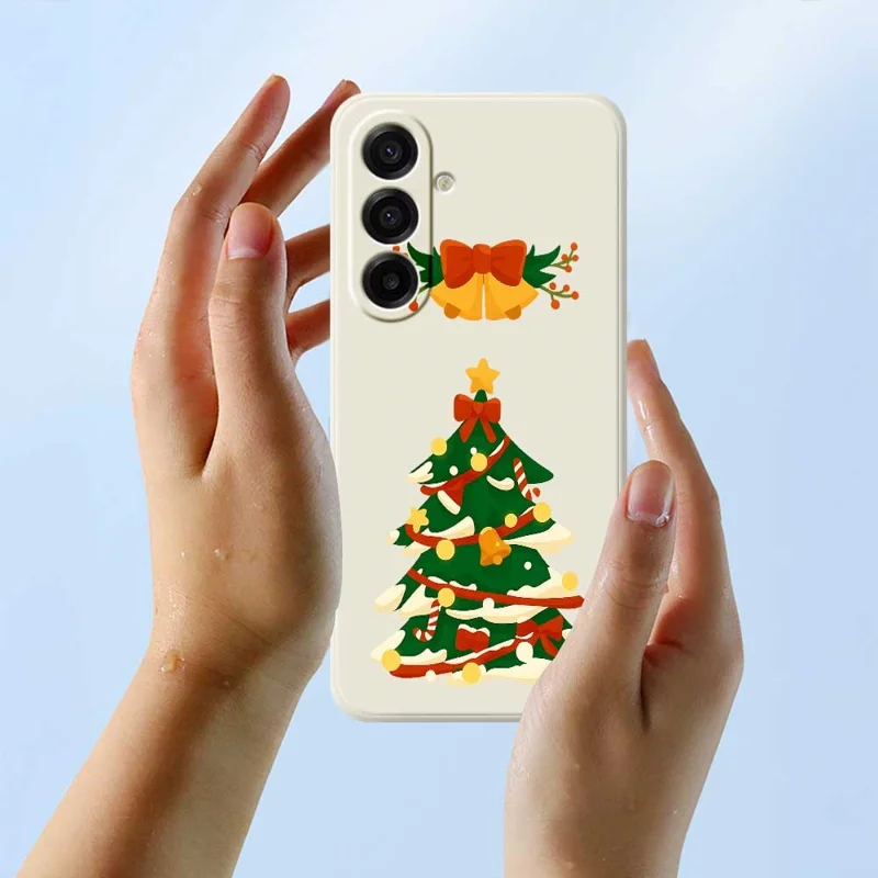 للهاتف Samsung Galaxy A17 5G / A17 4G غطاء بطبعة رسمة شجرة عيد الميلاد وتصميم حواف مستقيمة من مادة TPU - بيج