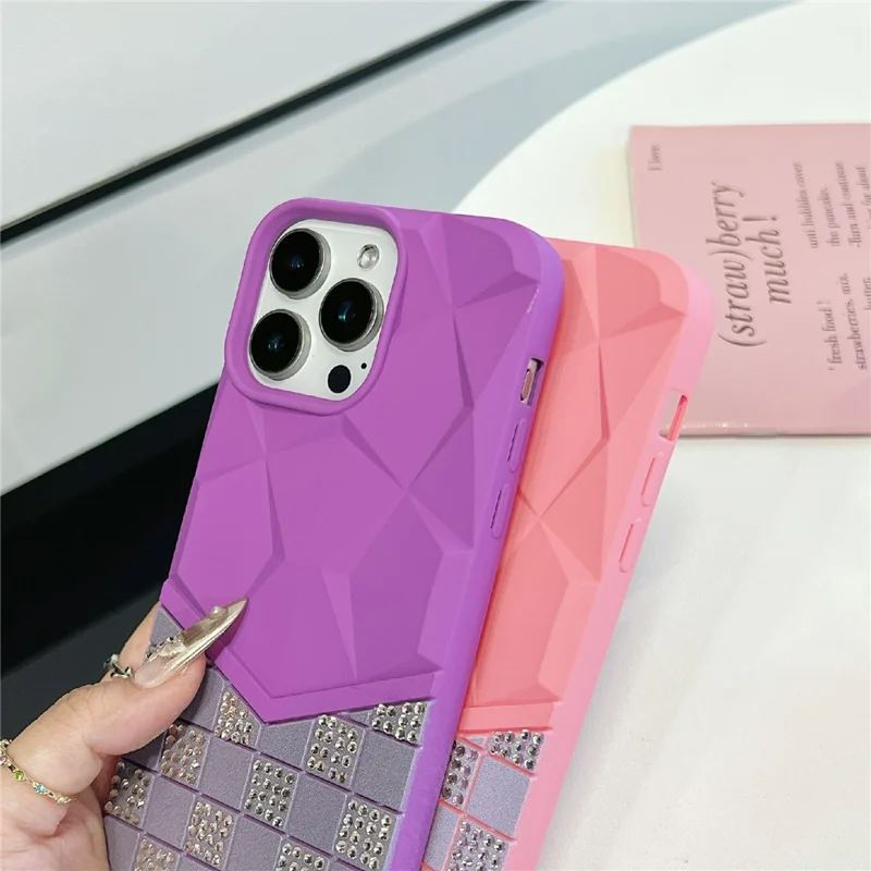 For iPhone 16 Pro Max Case Geometric Diamond Pattern Rhinestone Decor Rubberized TPU Phone Cover - Pink