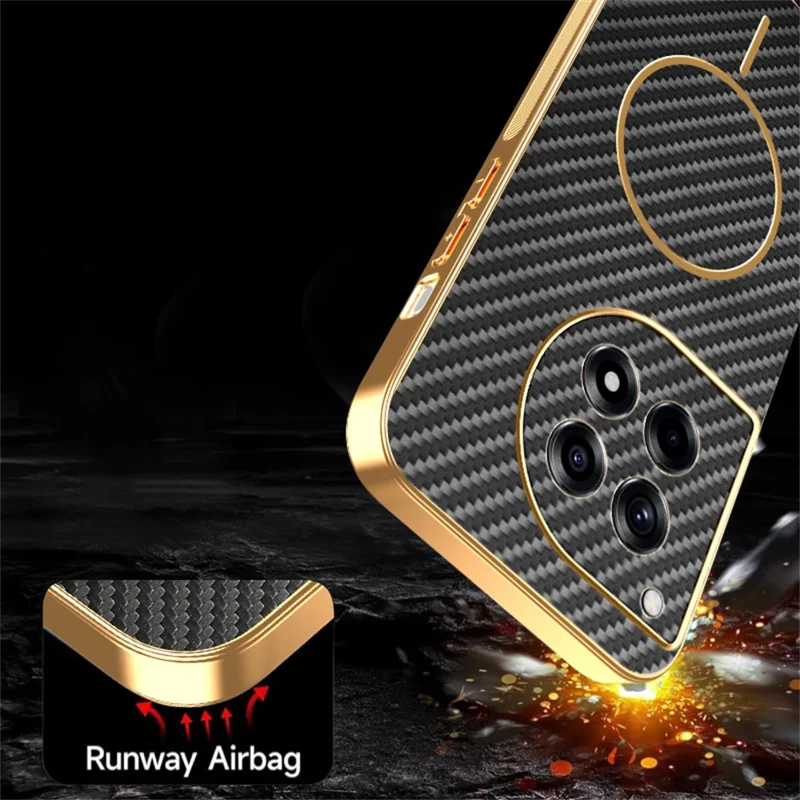 For OnePlus Ace 3 5G  /  12R 5G Phone Case Carbon Fiber Textured Electroplated TPU Back Cover - Black