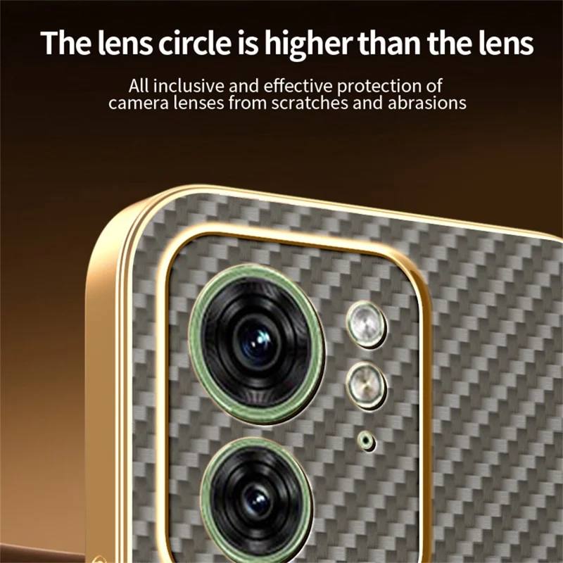 Motorola Edge 40 5G / Edge (2023) 5G Handyhülle Kohlefaser-Textur Elektroplattierte TPU-Rückabdeckung - Kaffee