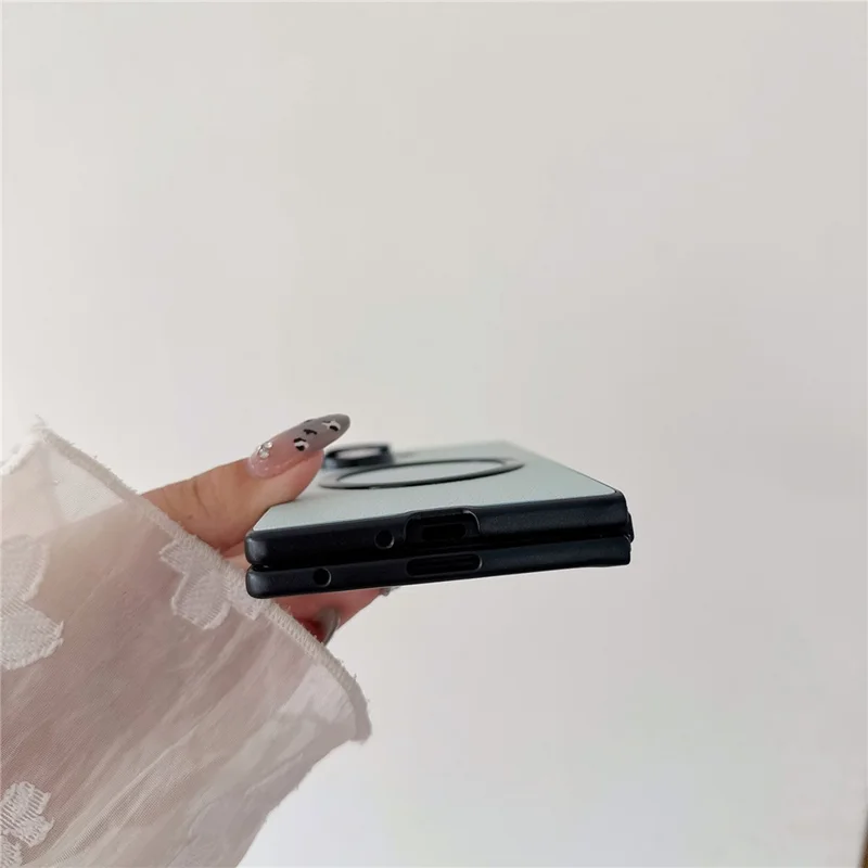 For Samsung Galaxy Z Fold7 5G Magnetic Case PU Leather Coated PC Phone Cover - Blue