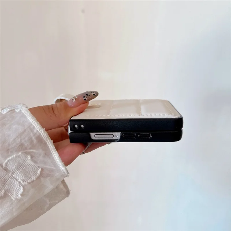 For Samsung Galaxy Z Flip7 5G Case Case Down Jacket Style Rhinestone Decor Ring Holder Leather Coated PC Phone Cover - White